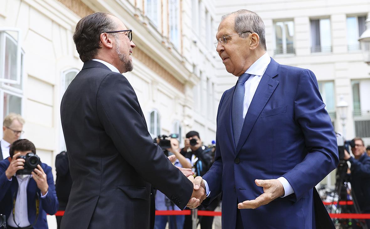 Глава МИД Австрии предложил позвать Лаврова на встречу ОБСЕ