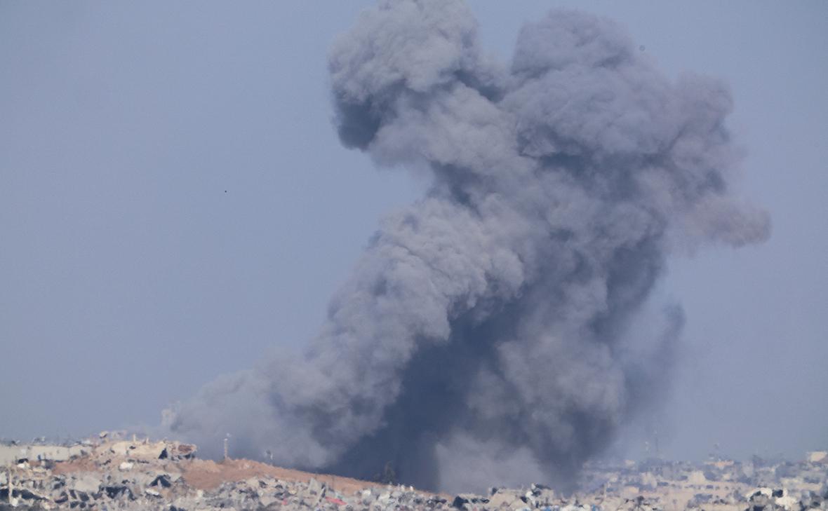 В Газе сообщили о 68 погибших при ударе Израиля по лагерю беженцев
