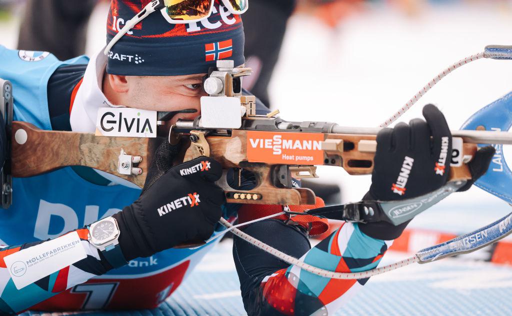 Норвежские биатлонисты выиграли десятую подряд эстафету на Кубке мира :: Биатлон :: РБК Спорт