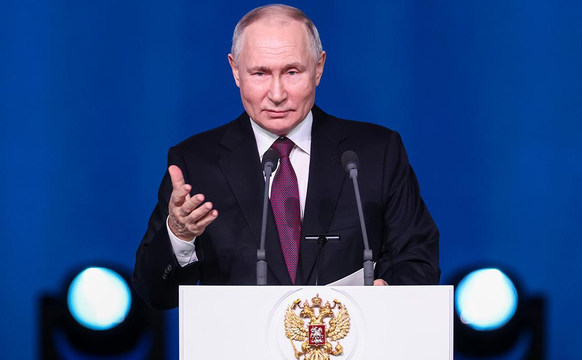 Путин объяснил отказ Запада от санкций против некоторых отраслей